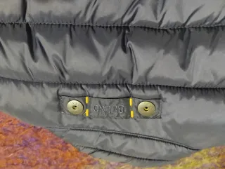 Chaleco azul marino MUY NUEVO.