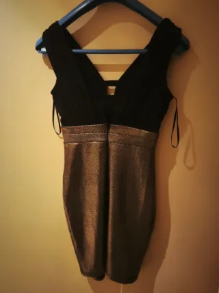 Vestido Morgan tubo negro y dorado