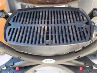Barbecue Elettrico Weber + Carrello