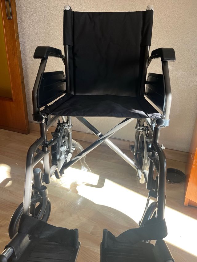 Silla de ruedas Nueva Teyder plegable