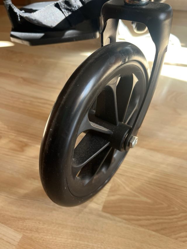 Silla de ruedas Nueva Teyder plegable