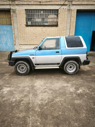 Daihatsu feroza  1993