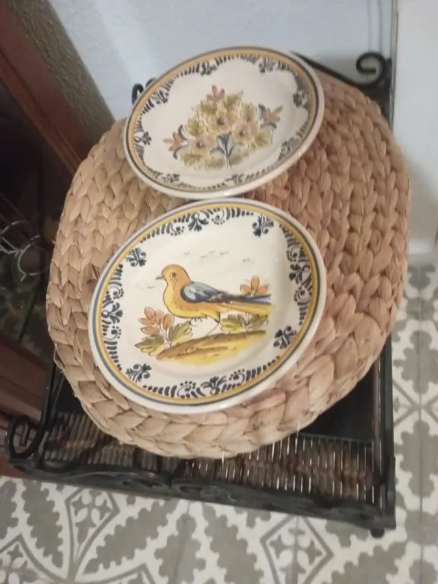 Platos decorativos de cerámica