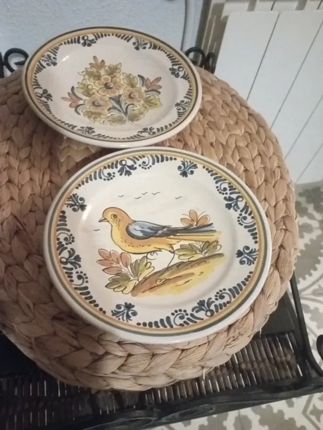 Platos decorativos de cerámica