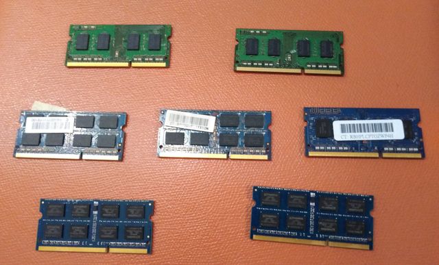 Módulos de memória DDR3 2GB Hynix