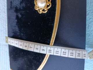 Cartera de mano fiesta negra y dorada terciopelo