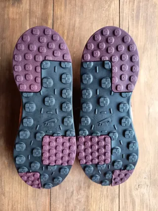 Zapatillas NIKE City 38.5 REDstardust/BLACKcanyon