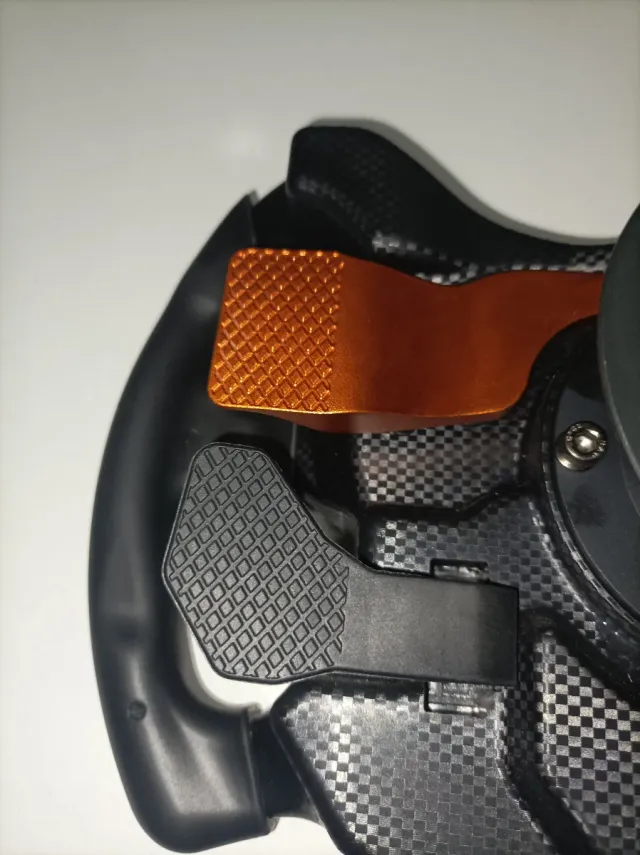 Volante Fanatec McLaren GT3 V2 + QR1 Lite
