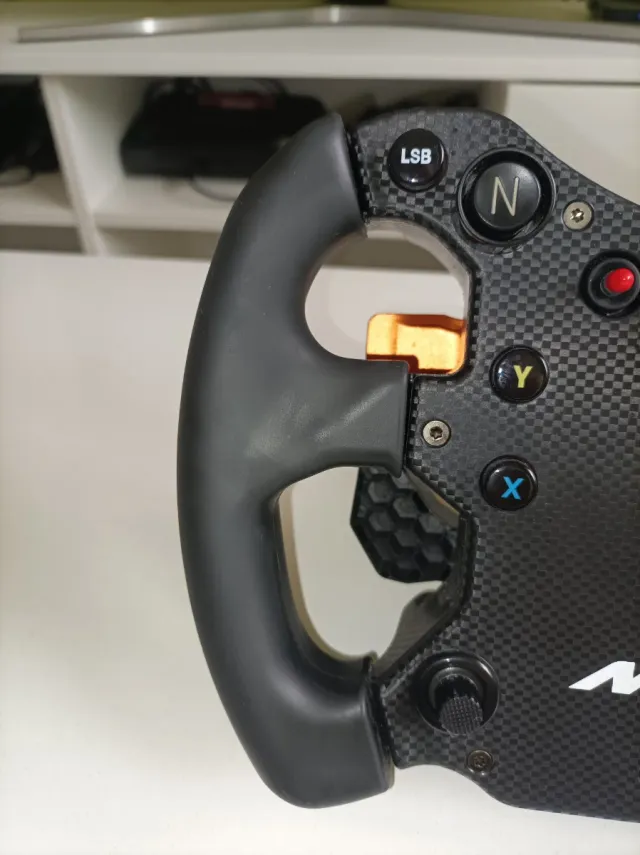 Volante Fanatec McLaren GT3 V2 + QR1 Lite
