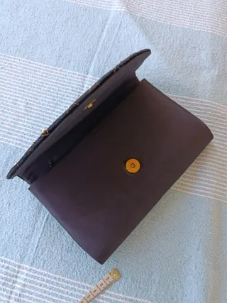 Cartera de mano fiesta negra y dorada