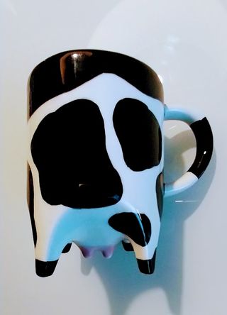 Taza de cerámica con diseño de vaca