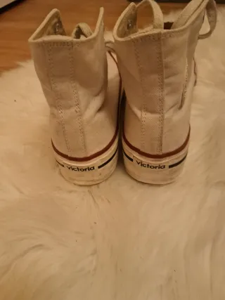 Bambas Victoria altas blancas plataformas