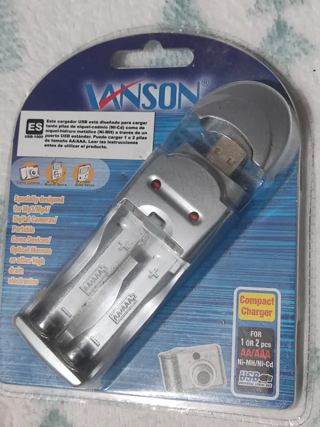 Carregador de Baterias USB Vanson AA/AAA Ni-MH/Ni-Cd