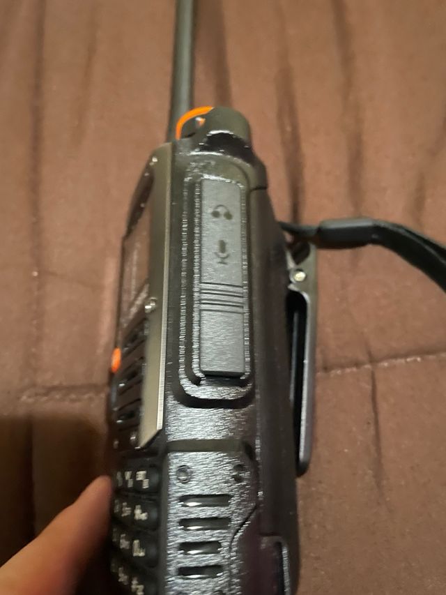 BAOFENG Walkie Talkie Negro y Naranja