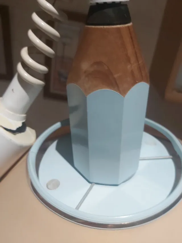 Lámpara infantil lápiz