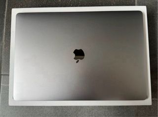 Apple MacBook Pro 16 Pulgadas (i9 / 16GB / 512GB)