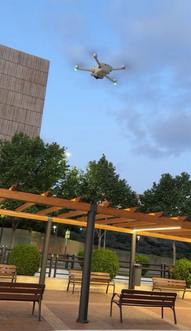 Dron DJI Mini 3 Pro Gris con todos los accesorios