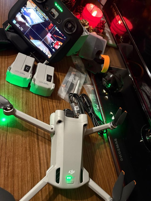 Dron DJI Mini 3 Pro Gris con todos los accesorios