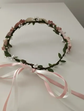 Corona Comunión flores y lazos