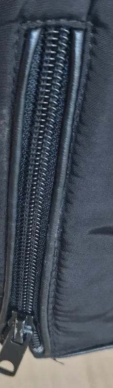 Chaqueta acolchada con capucha y pelo-talla M