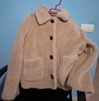 Chaqueta borreguito beige