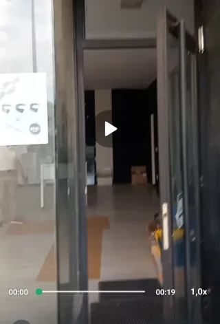 Puerta cristal y marco hierro