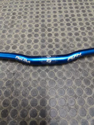 Manillar y tija Funn