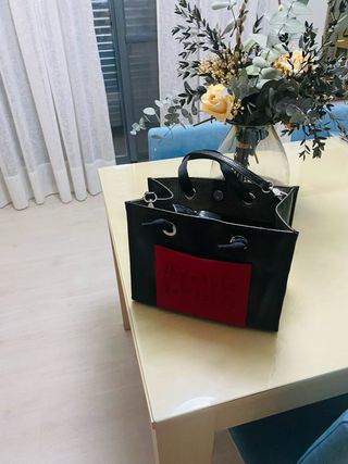 Bolso Tous Negro y Rojo