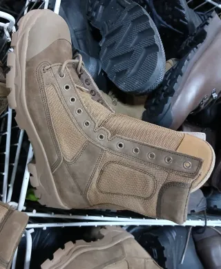 Botas de montaña Gore-Tex Marrones