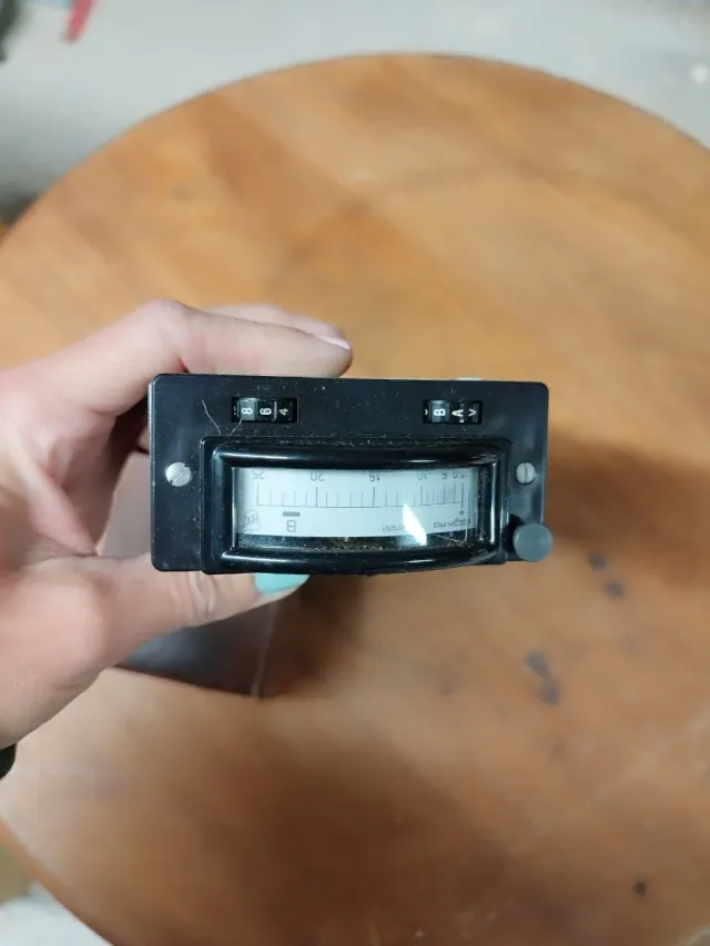 Medidor de sonido suizo ICE