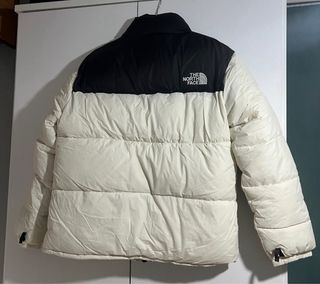 Chaqueta The North Face Negra y Blanca