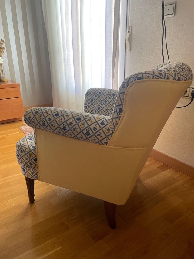 Sillón tapizado estampado floral (2 unidades)