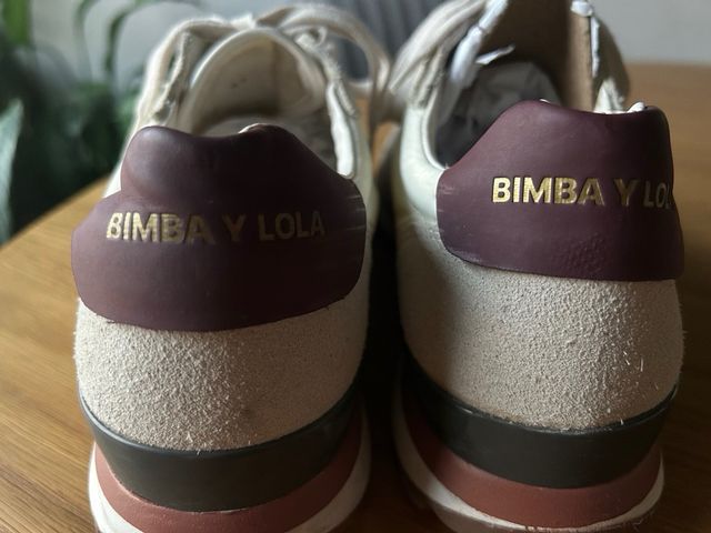 Zapatillas Bimba y Lola Talla 41 Beige