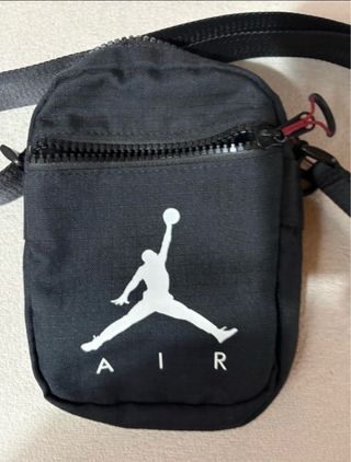 Bandolera Jordan Airbone festival