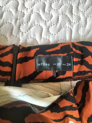 Falda midi estampado animal print