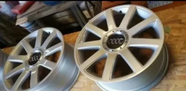 TAPABUJES TAPACUBOS CENTRO RUEDA LLANTA AUDI 146M