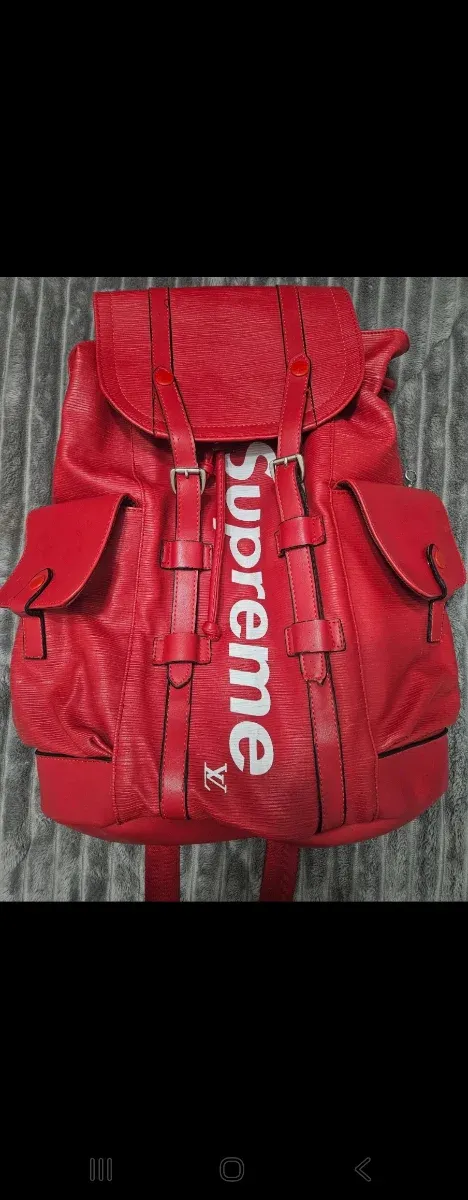 Mochila Supreme x Louis Vuitton Roja