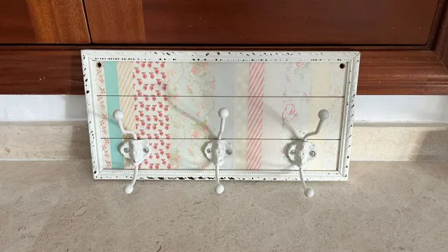 Perchero de pared decorativo