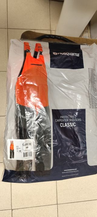 Peto de poda Husqvarna Classic Talla 48