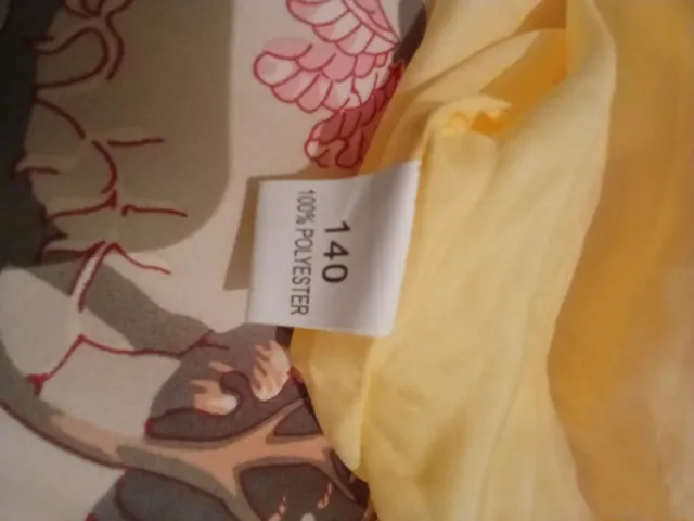 Disfraz Bella 140cm (8-10 años). Corona y varita