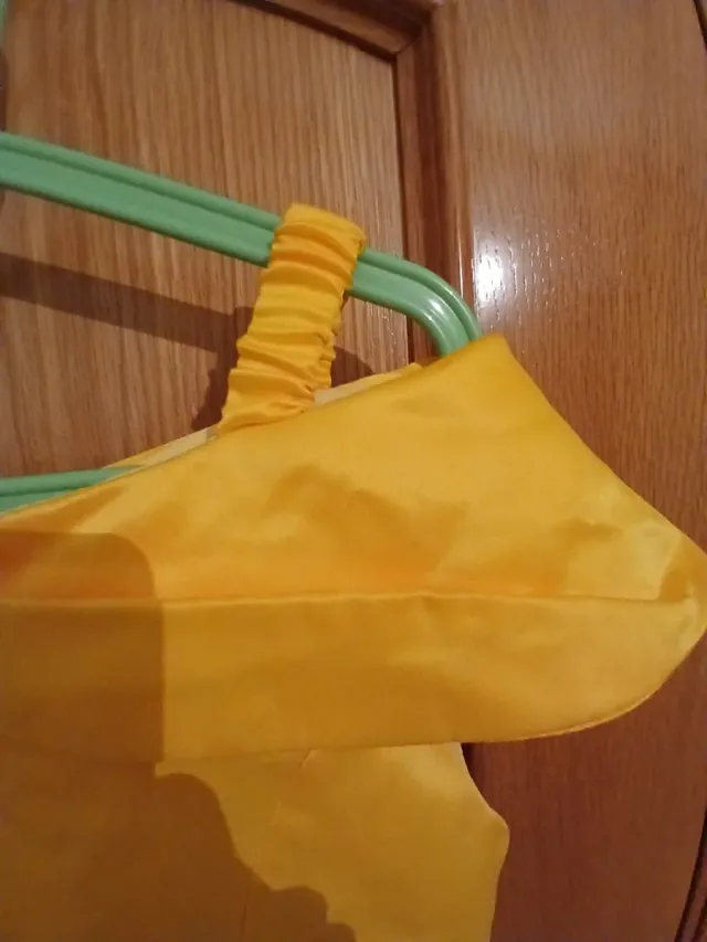 Disfraz Bella 140cm (8-10 años). Corona y varita