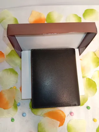 Cartera Genuin Leather Negra Piel