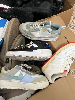 Lote 40 Zapatos de marca 