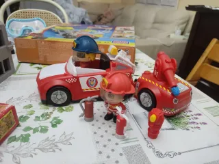 Lote juguetes Pinypon, Mega Bloks y puzzle