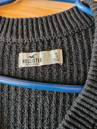 Jersey Hollister Negro Talla S