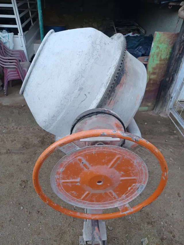 Hormigonera IMER MMA300