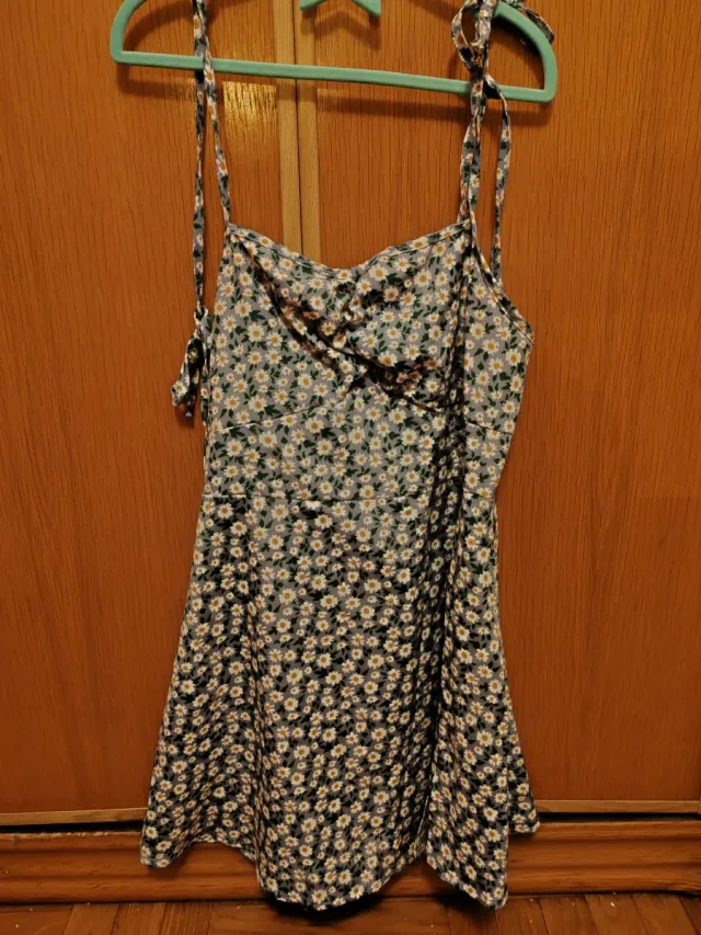Vestido floral corto