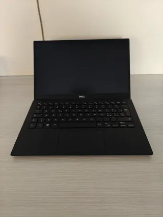 Dell XPS 13 9360 - i7 7500U - 8gb ram