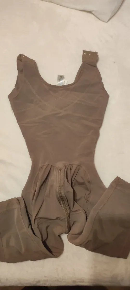 Faja postquirúrgica Beige