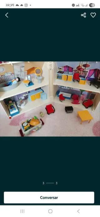 Casa Playmobil com móveis e bonecos